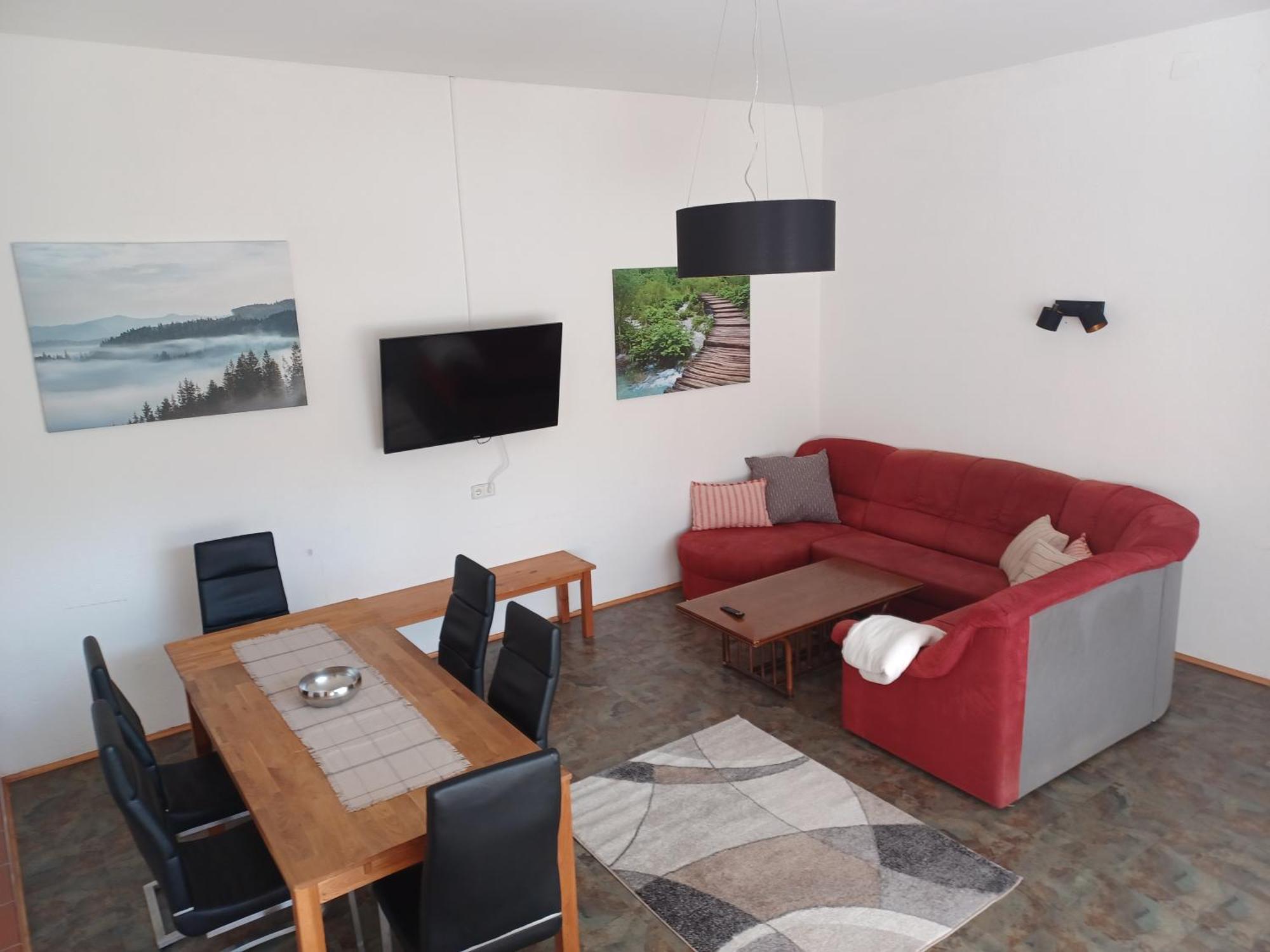 Ferienwohnungen Und Appartements Im Idyllischen Vierkanthof, Gruppenurlaube Fürstenfeld Exteriör bild